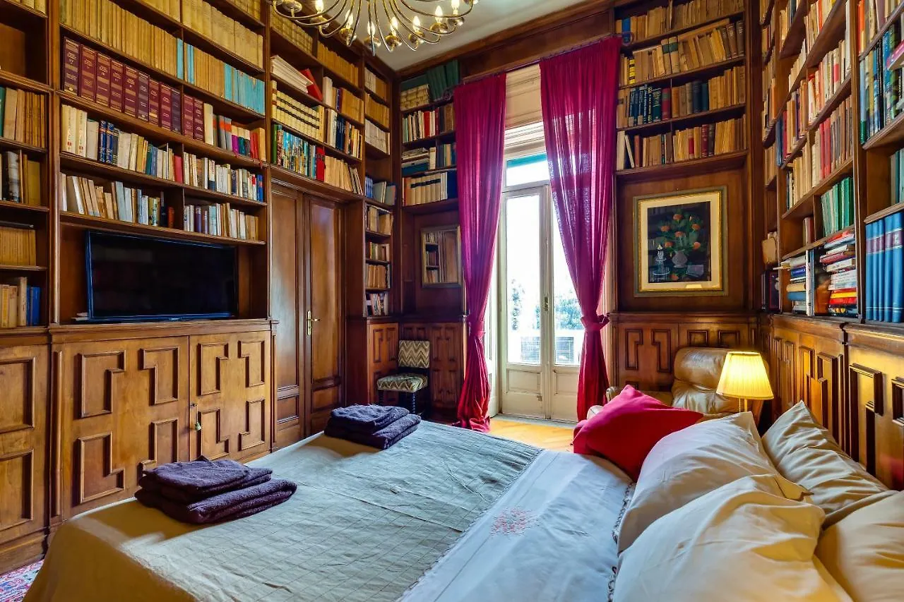 Apartment Casamedeo Guest House Naples Italy